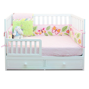 AFG Athena Daphne 2 in 1 Convertible Crib in White